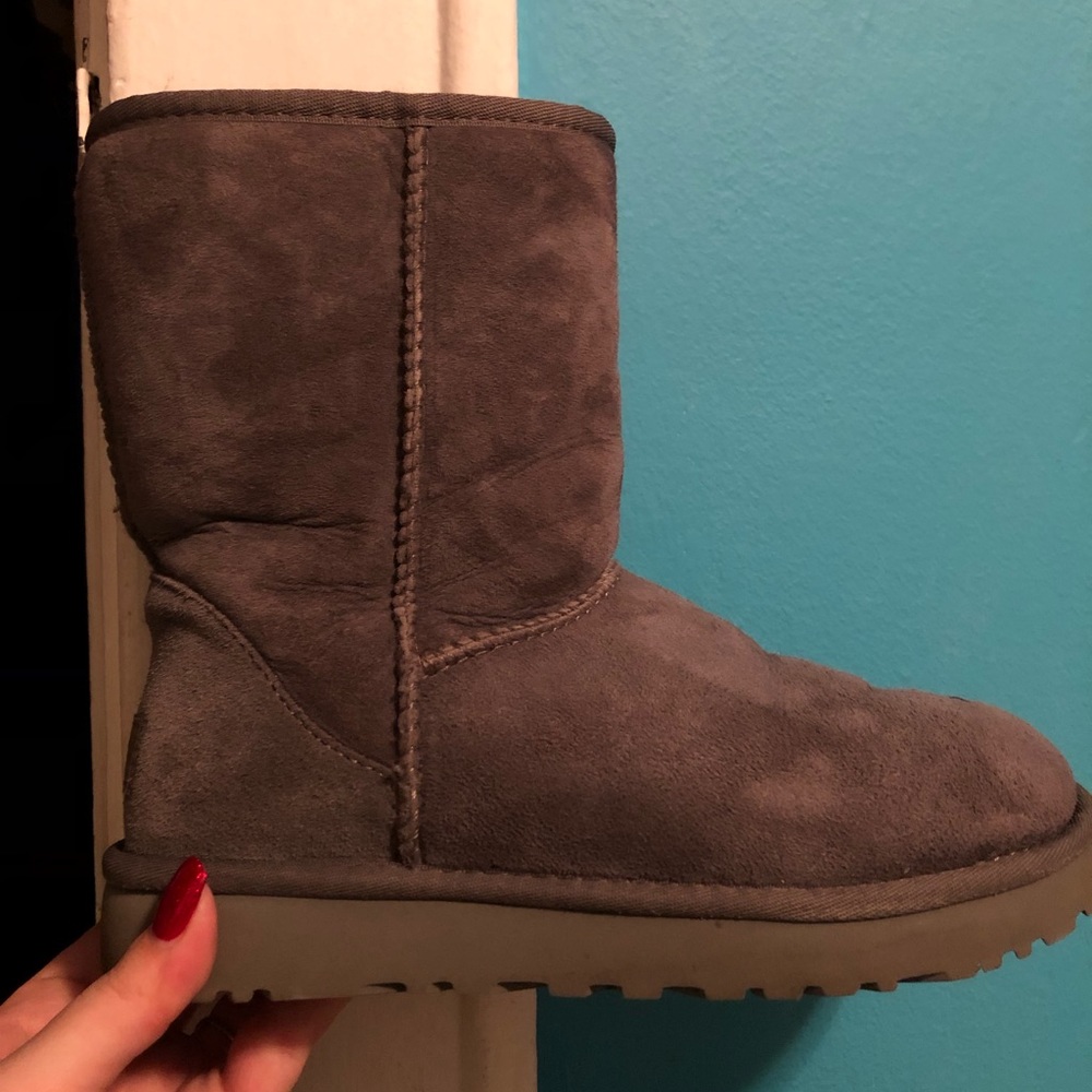 Grey ugg boots